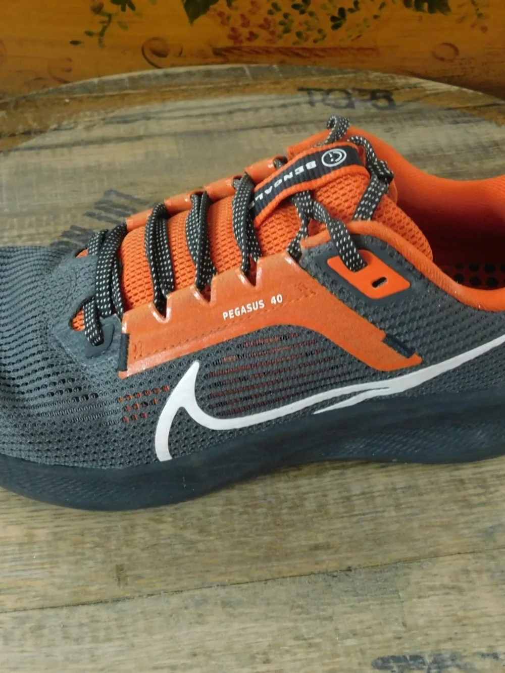 Nike Pegasus 40 Cincinnati Bengals shoes sz 6.5